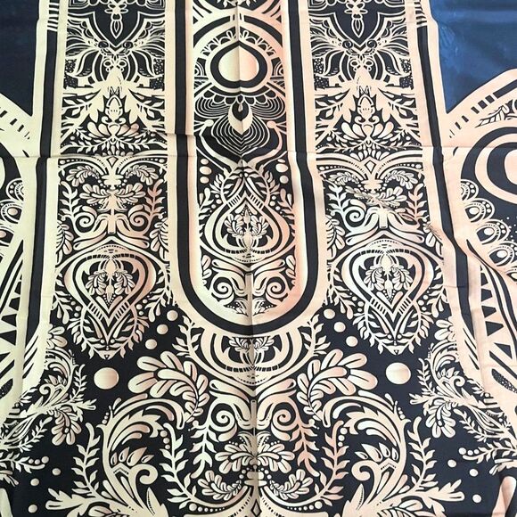 Hamsa Hand Tapestry - Picture 5 of 5